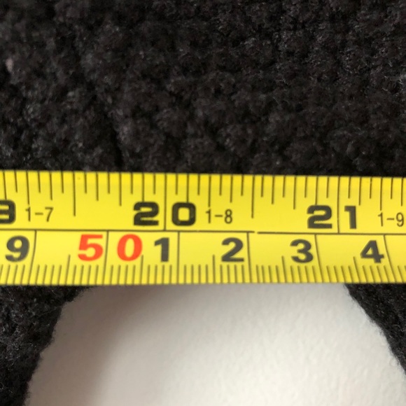 Chunky Crop V-neck Soft Sweater with back ties Sm - Picture 5 of 5